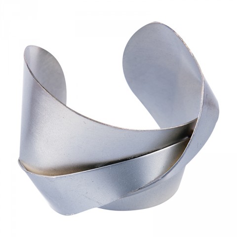 Knot Detail Cuff