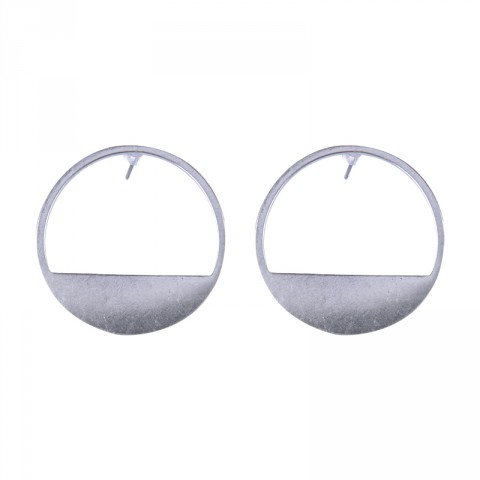 Circle Cut Out Stud Earrings